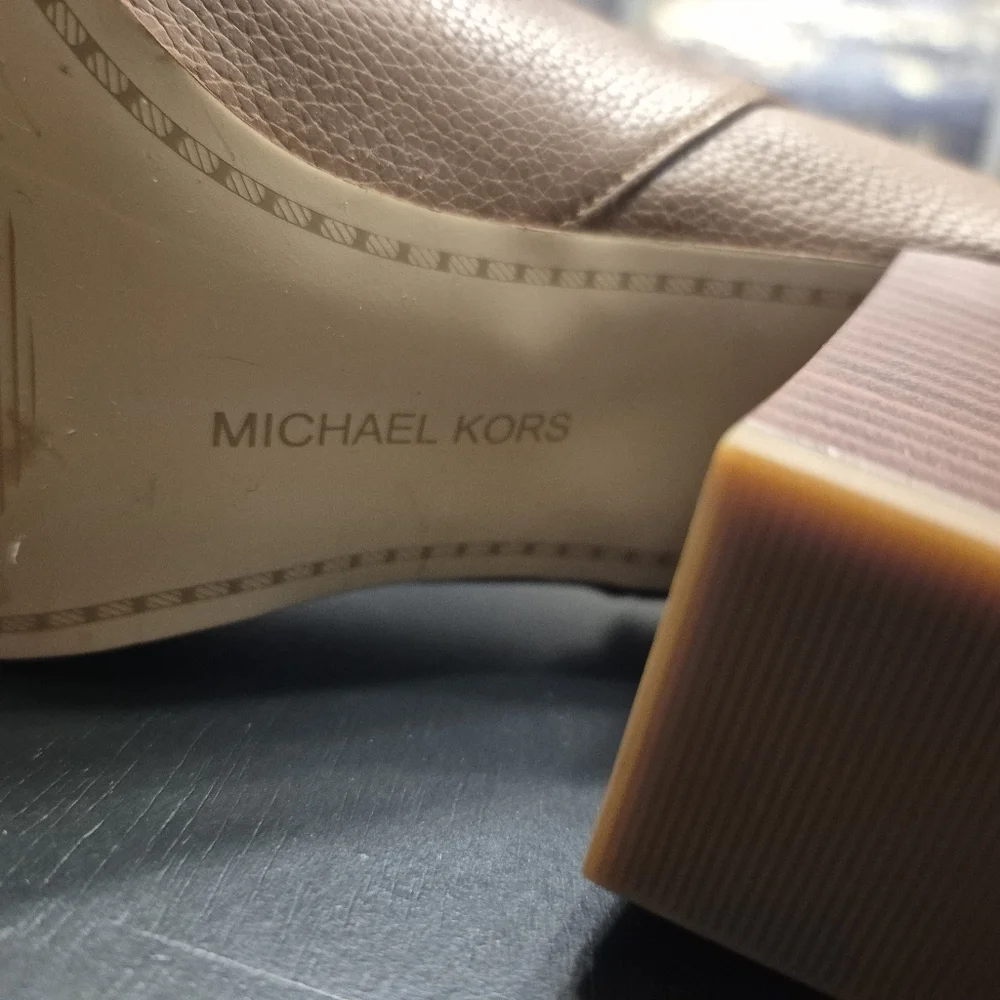 MICHAEL KORS ankle Boots - Picture 9 of 9